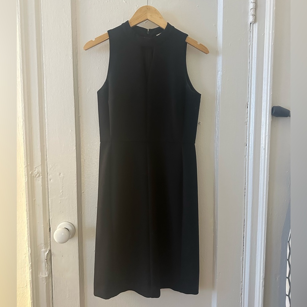 LOFT Ann Taylor Doubleweave Keyhole Halter Sheath Dress